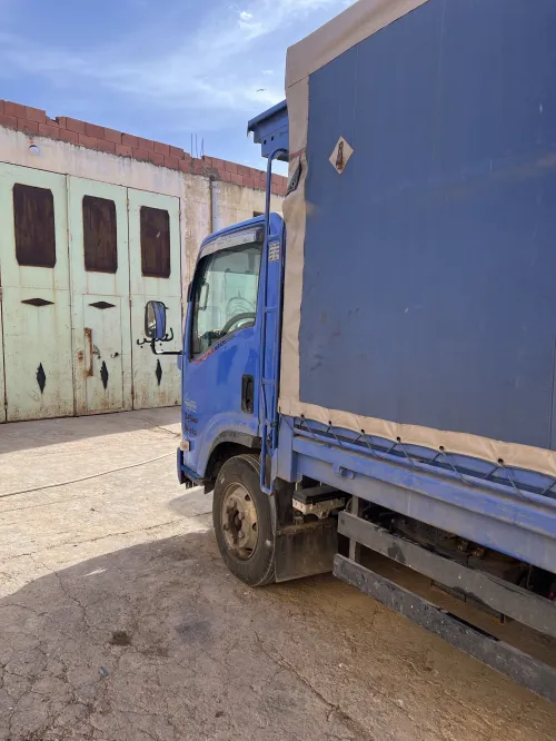 Isuzu Npr 2014