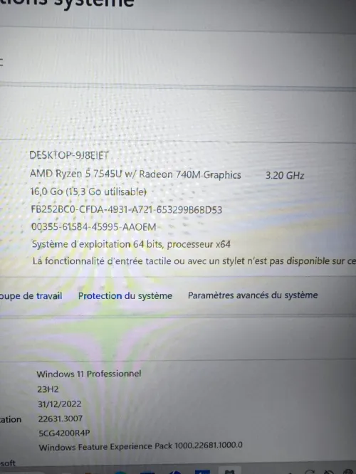 Laptop HP Elitebook 845 G10 Bang and Olufsen