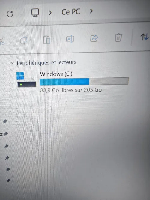 Laptop HP Elitebook 845 G10 Bang and Olufsen