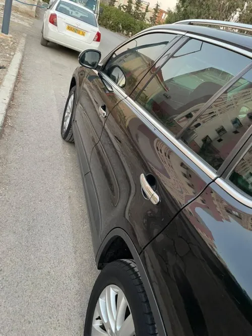 Volkswagen Tiguan 2011 Carat +