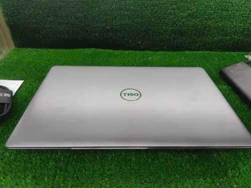laptop dell precision 3590