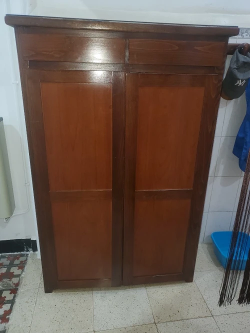 Armoire pour chaussures