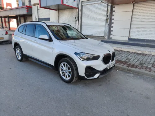 BMW X1 2022 Business Design