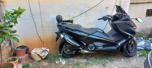 T MAX T MAX 2018