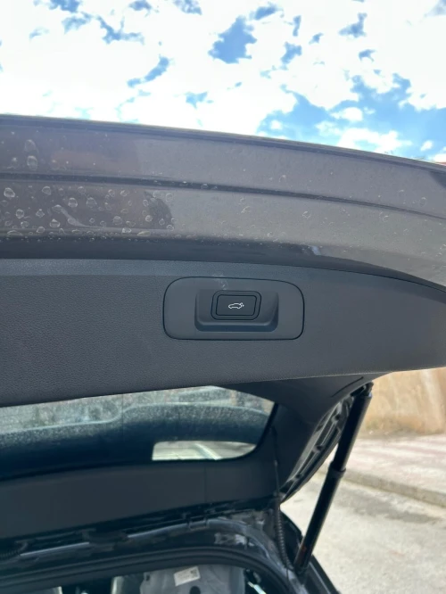 Geely Coolray 2025 