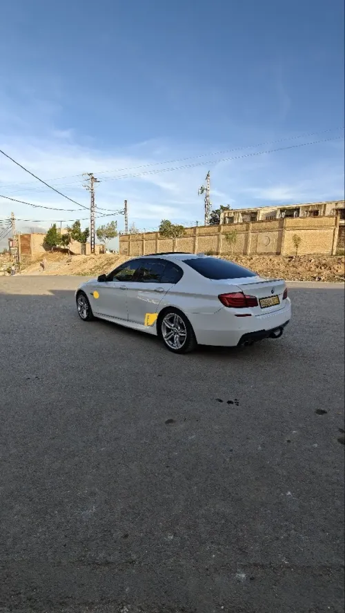 BMW Série 5 2012 525d sport
