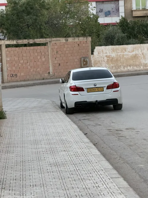 BMW Série 5 2012 525d sport