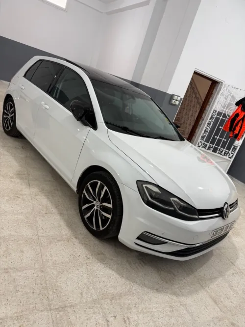 Volkswagen Golf 7 2018 Confortline