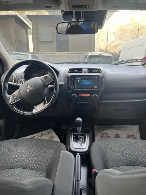 Mitsubishi Mirage 2024 G4