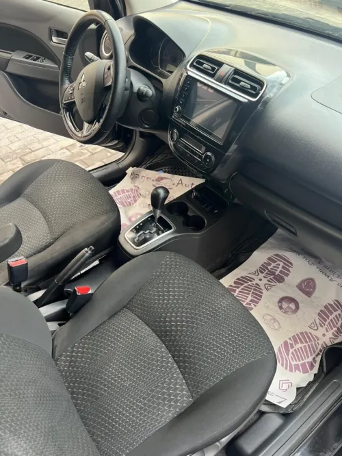Mitsubishi Mirage 2024 G4