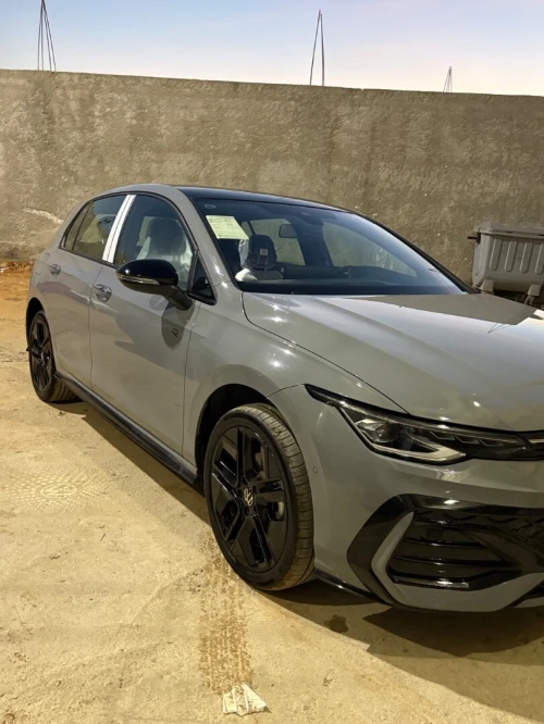 Volkswagen Golf 8 2025 