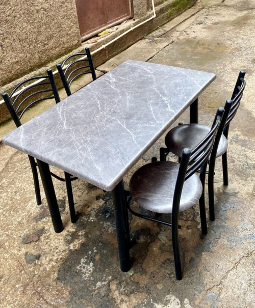 Table de Cuisine 4 Chaise 