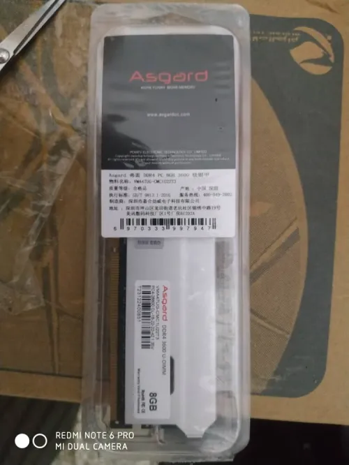 RAM 08 GO DDR4 ASGARD 3600 NEUF