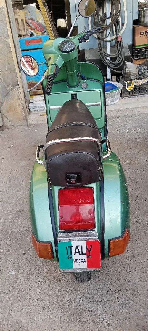 Piaggio et lml Vespa 2016