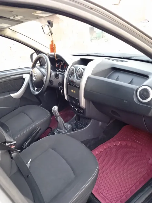 Dacia Duster 2015 FaceLift Lauréate