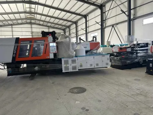 MACHINE INJECTION PLASTIQUE