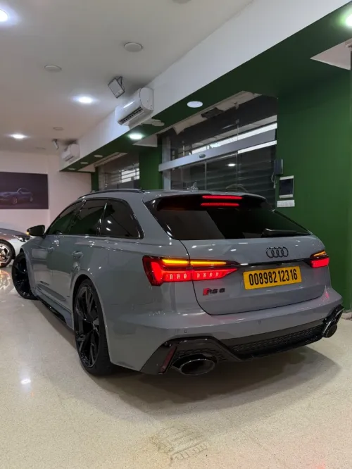 Audi RS6 2023 Quattro S tronic