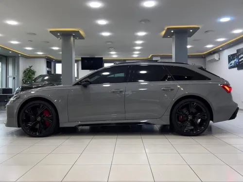 Audi RS6 2023 Quattro S tronic