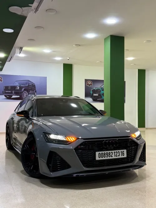 Audi RS6 Avante  2023 Quattro S tronic