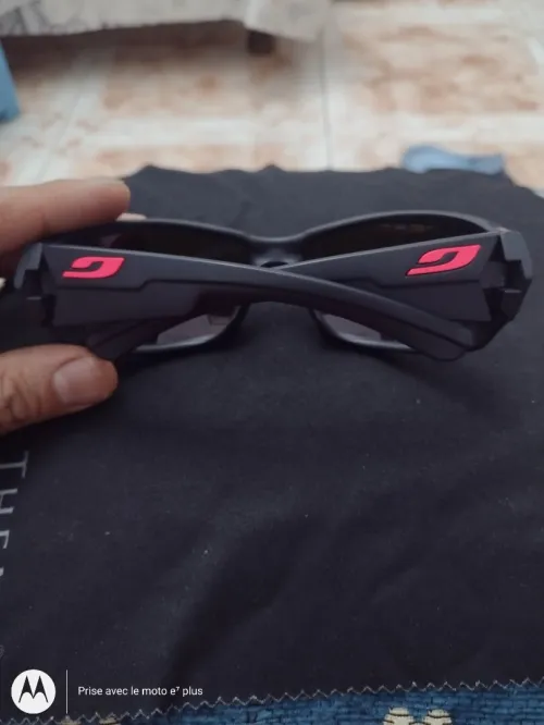 des lunettes soleil original 