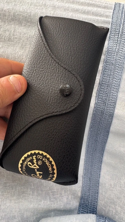 Ray ban