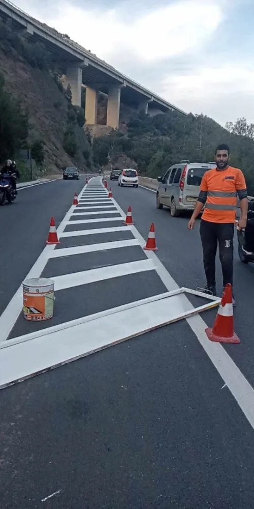 signalisation routières - إشارات المرور وعلامات الطريق 