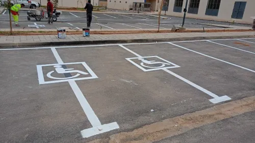 signalisation routières - إشارات المرور وعلامات الطريق 