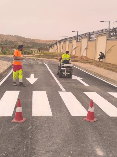 signalisation routières - إشارات المرور وعلامات الطريق 