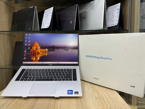 HONOR MAGICBOOK PRO | RYZEN 5 4600H | RAM 16GB | SSD 512GB | ÉCRAN 16,1 P | Clavier Lum