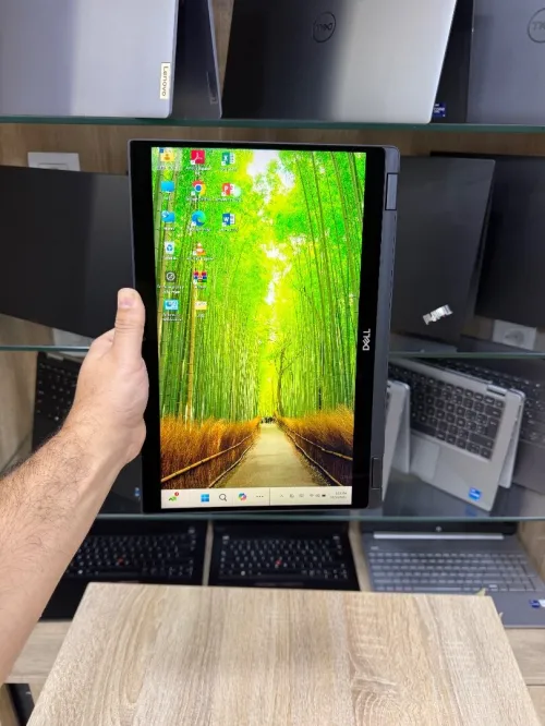 LAPTOP DELL LATITUDE 7390 | i7 8eme | RAM 16Go | SSD 512Go | Écran 13,3 FHD Tactile convertible |