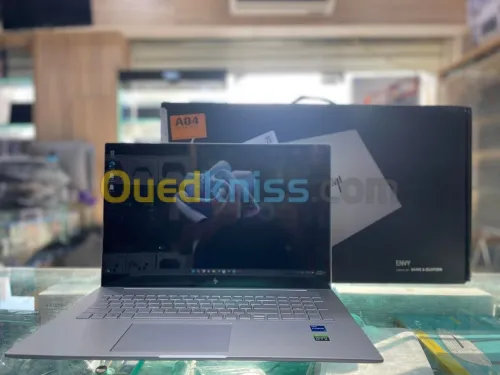 HP ENVY 17 | i7 12eme |RAM 32Go |SSD 1TB | Écran 17,3 iPS FHD |Nvidia RTX 2050 4Go