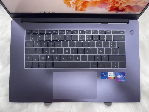 LAPTOP HONOR MAGICBOOK 15 | i5 11ème | Ram 16Go | SSD 512Go | Écran 15,6 FHD | jdid 