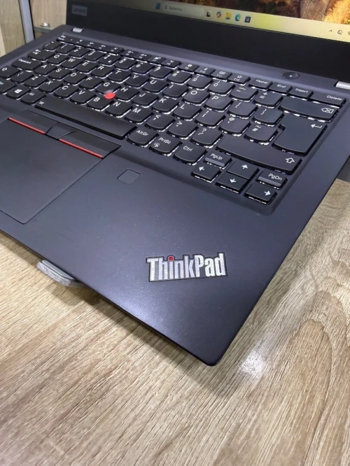 LAPTOP LENOVO THINKPAD T490s |i7 8eme|RAM 16Go|SSD 512Go |Ecran 14 iPS FHD|clavier lum|Empreinte|Sim