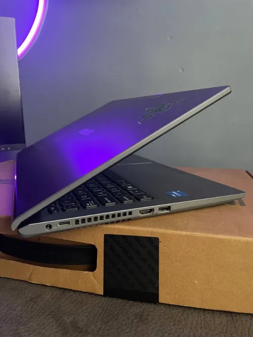 PC Asus vivobook X515E