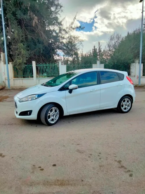 Ford Fiesta 2016 Titanium 