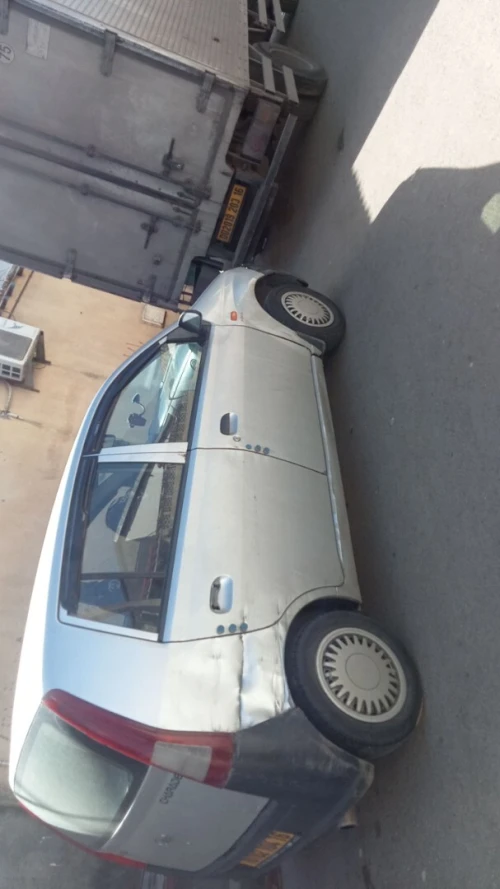 Daihatsu Charade 2004 Charade