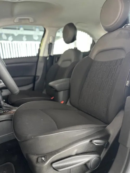 LOCATION Fiat 500X