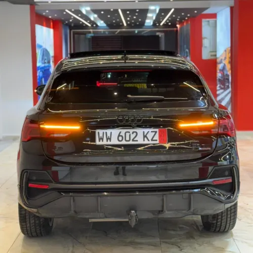 location de voiture AUDI Q3 2023 FULL