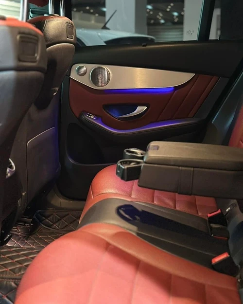 location de voiture 2023 Mercedes-Benz AMG GLC 300D