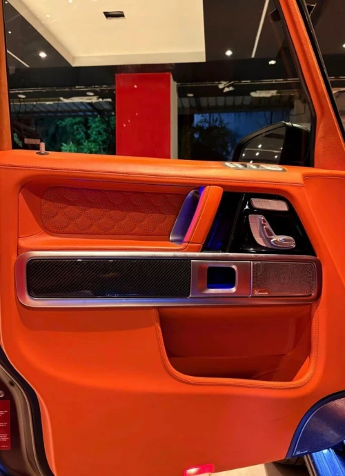  location de voiture Mercedes Classe G AMG Brabus 700
