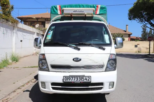 Kia 2700 2015