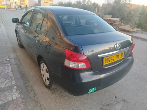 Toyota Yaris 2011 