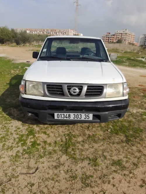 Nissan Pickup 2003 Pickup