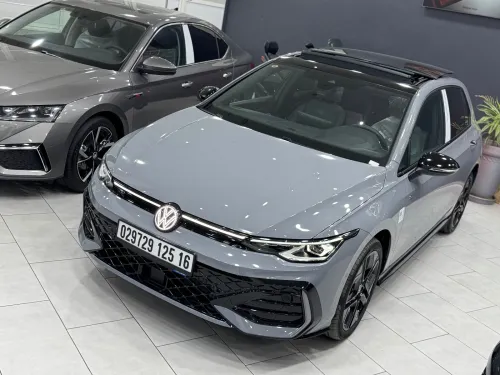 Volkswagen GOLF 8.5 2025 R-Line Black Black