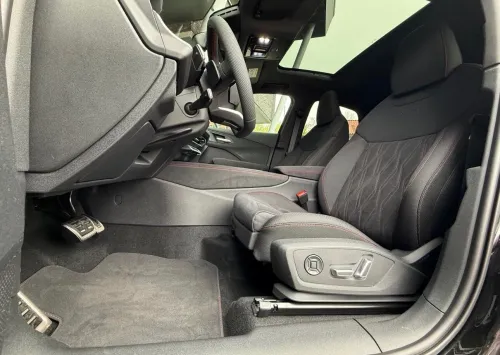 Audi Q3 2026 S-line
