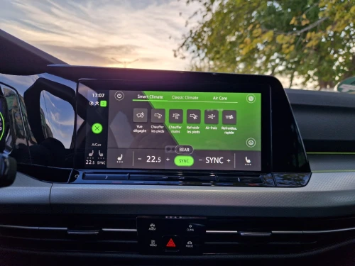 Volkswagen Golf 8 2023 Move