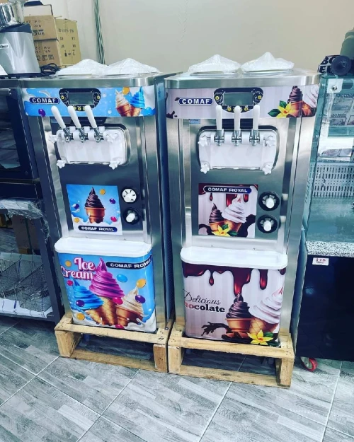 Machine à crème comaf royal 