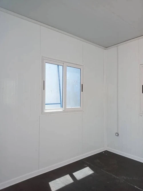 Cabine Sanitaire / Loge de Gardien