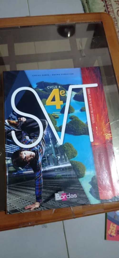 Livre double programme en français 