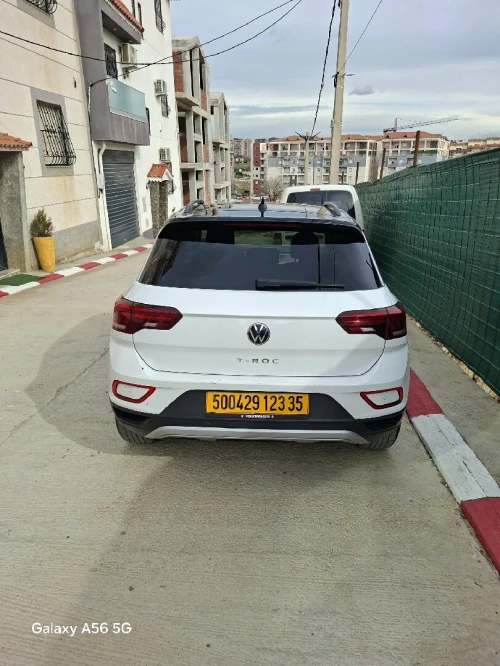 Volkswagen T-Roc 2023 Move